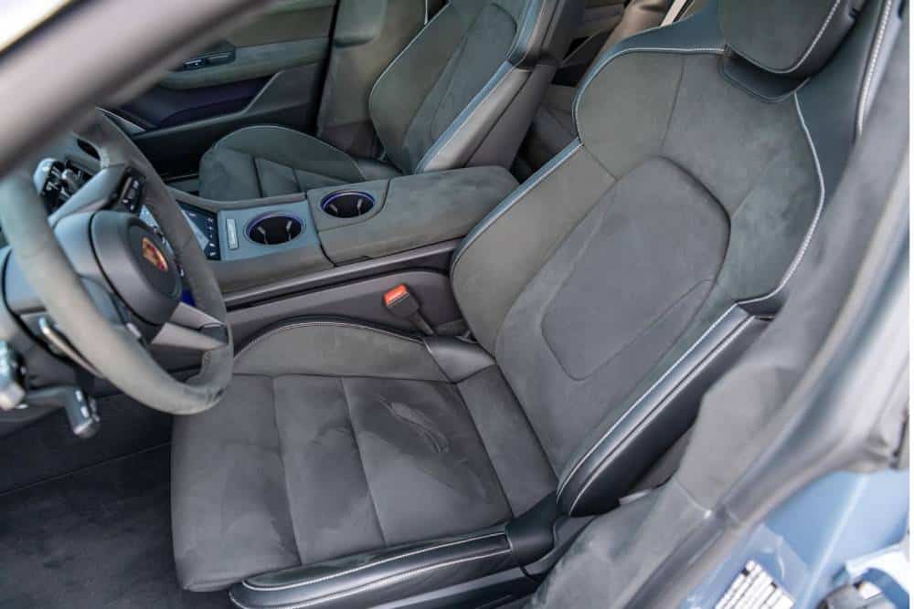 https://cdn.autogreeknews.gr/wp-content/uploads/2026/07/Porsche_Taycan_Turbo_GT_2025-4.jpg