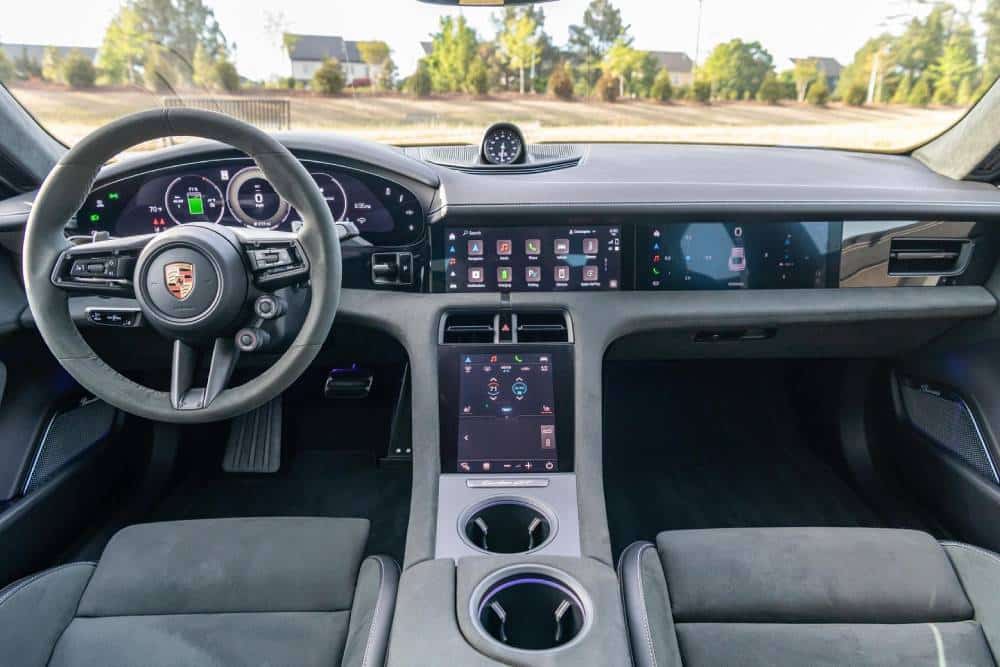 https://cdn.autogreeknews.gr/wp-content/uploads/2026/07/Porsche_Taycan_Turbo_GT_2025-5.jpg