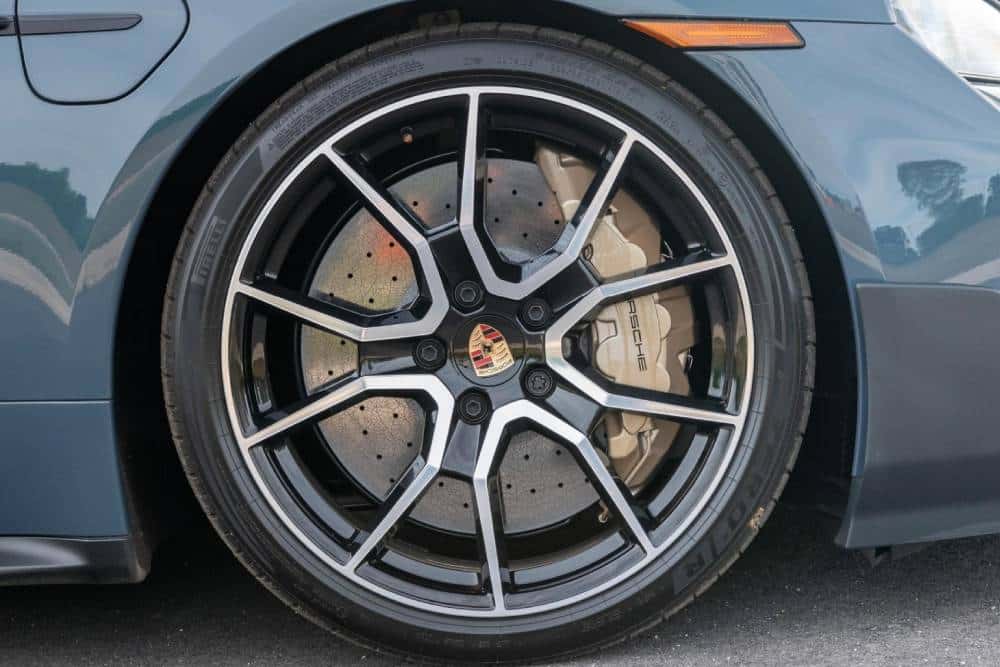 https://cdn.autogreeknews.gr/wp-content/uploads/2026/07/Porsche_Taycan_Turbo_GT_2025-8.jpg