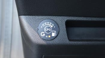 Πάμφθηνα βγαίνει Renault Clio LPG με 5.800 χιλιόμετρα