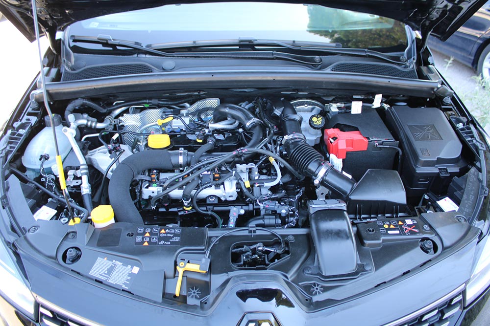 https://cdn.autogreeknews.gr/wp-content/uploads/2026/07/RENAULT-CLIO-XHY-7004-35.jpg