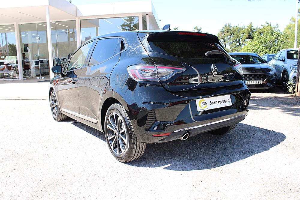https://cdn.autogreeknews.gr/wp-content/uploads/2026/07/RENAULT-CLIO-XHY-7004-4.jpg