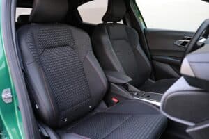 Renault Clio 1.2 TCe 115 EDC interior (19)