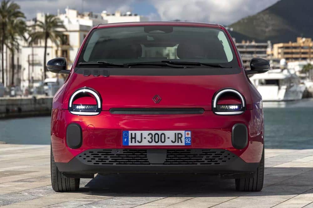 https://cdn.autogreeknews.gr/wp-content/uploads/2026/07/Renault-Twingo-2026-1.jpg