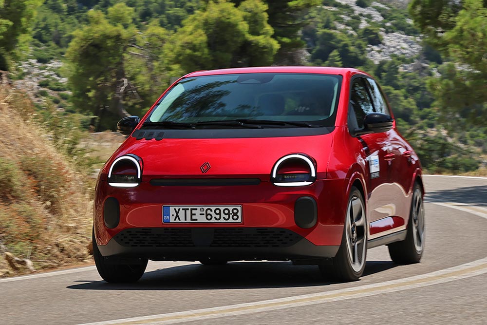 https://cdn.autogreeknews.gr/wp-content/uploads/2026/07/Renault-Twingo-E-Tech-10.jpg