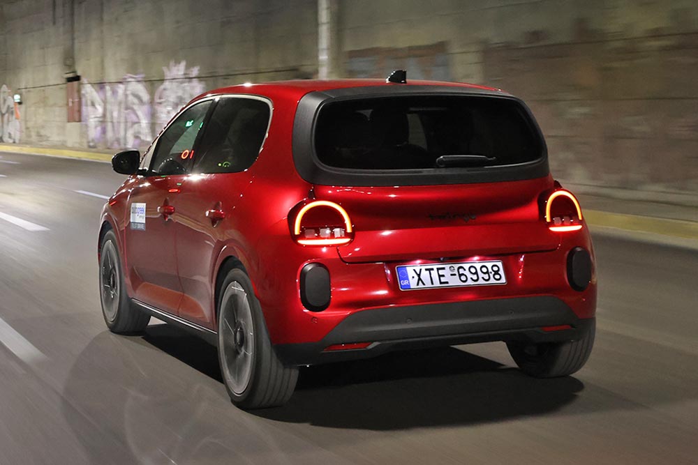 https://cdn.autogreeknews.gr/wp-content/uploads/2026/07/Renault-Twingo-E-Tech-11.jpg