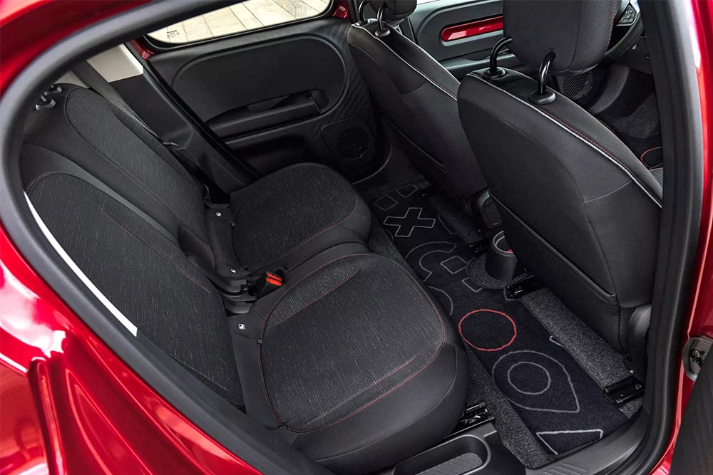 https://cdn.autogreeknews.gr/wp-content/uploads/2026/07/Renault-Twingo-E-Tech-32.jpg