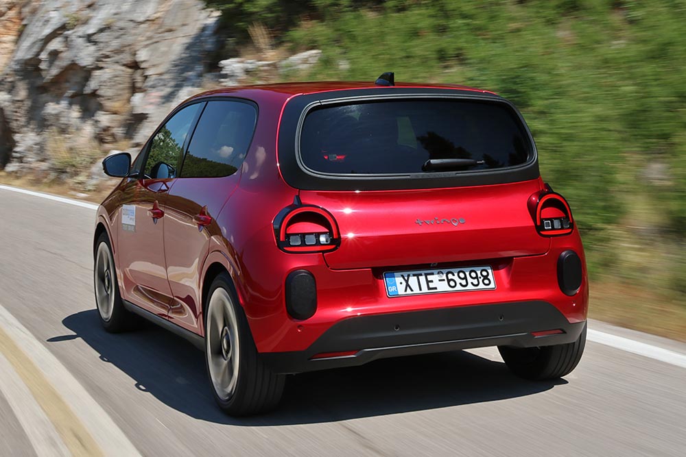 https://cdn.autogreeknews.gr/wp-content/uploads/2026/07/Renault-Twingo-E-Tech-45.jpg