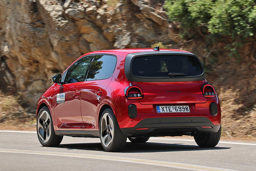 https://cdn.autogreeknews.gr/wp-content/uploads/2026/07/Renault-Twingo-E-Tech-9.jpg
