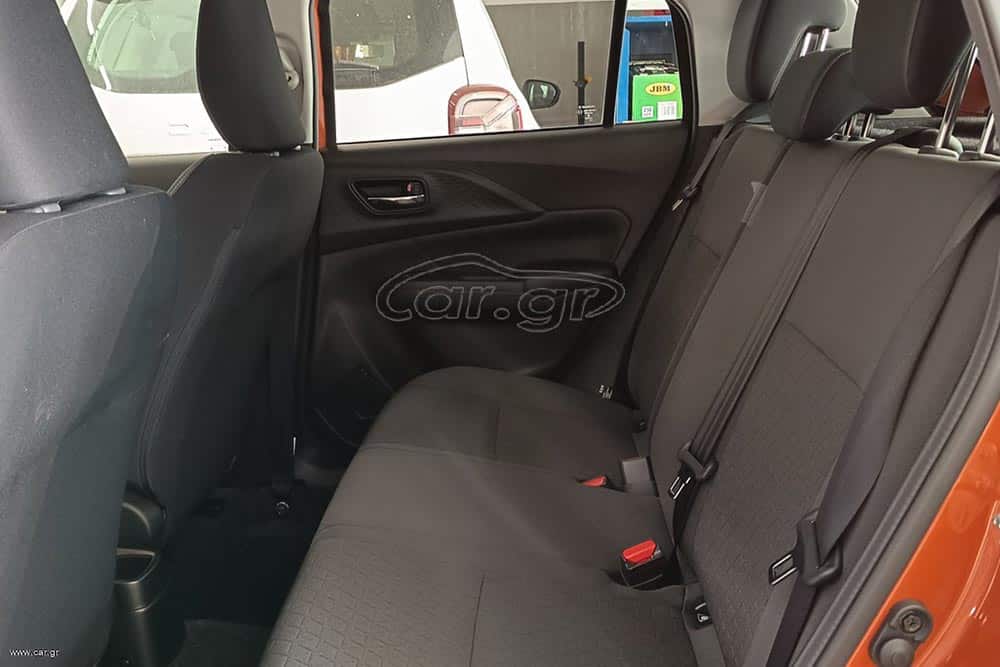 https://cdn.autogreeknews.gr/wp-content/uploads/2026/07/Suzuki-Swift-1.2-Hybrid-2026-used-6.jpg