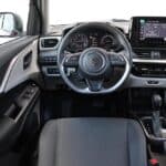 Suzuki Swift 1.2 Hybrid 81 PS CVT interior (2)