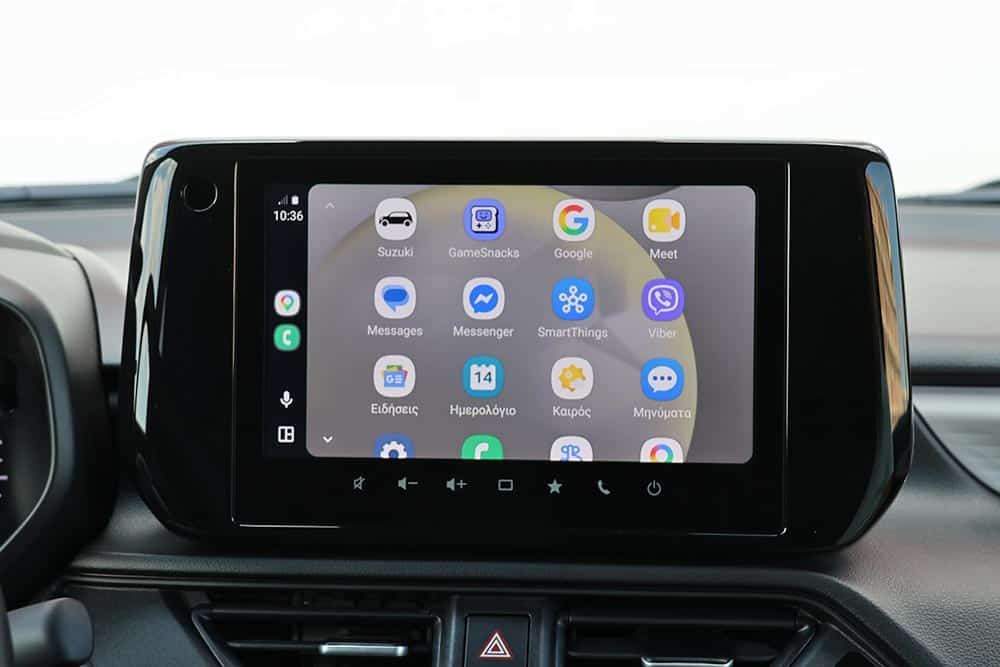 https://cdn.autogreeknews.gr/wp-content/uploads/2026/07/Suzuki-Swift-1.2-Hybrid-81-PS-interior-10.jpg