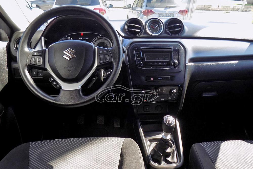 https://cdn.autogreeknews.gr/wp-content/uploads/2026/07/Suzuki-Vitara-2024-used-5.jpg