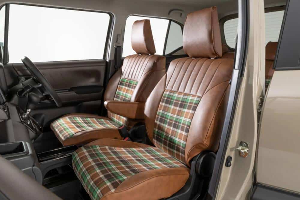 https://cdn.autogreeknews.gr/wp-content/uploads/2026/07/Suzuki-XBee-Seat-Covers-by-Damd-1-2048x1366-1.jpg