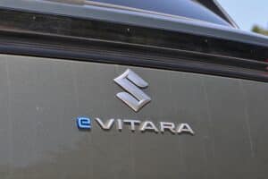 Suzuki e Vitara 2WD (8)