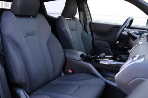 Suzuki e Vitara 2WD interior (17)