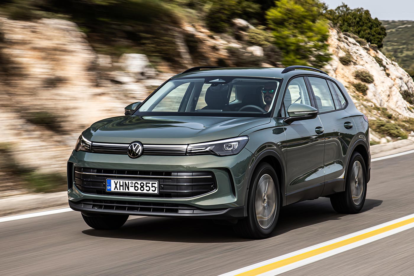 https://cdn.autogreeknews.gr/wp-content/uploads/2026/07/VW-Tiguan-2025.jpg