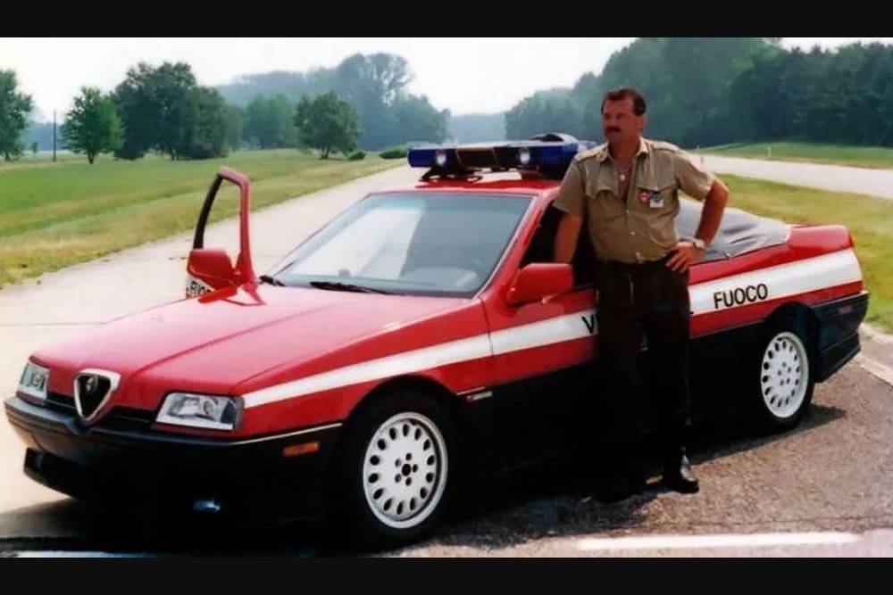 https://cdn.autogreeknews.gr/wp-content/uploads/2026/07/alfa-romeo-fire-trucks-02.jpg