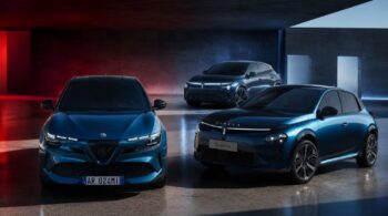 Η Stellantis αλλάζει ξανά τα σχέδια για Alfa Romeo και Lancia