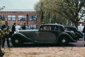 bentley-continental-gtc-80th-anniversary-special (10)