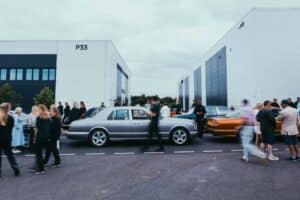 bentley-continental-gtc-80th-anniversary-special (8)