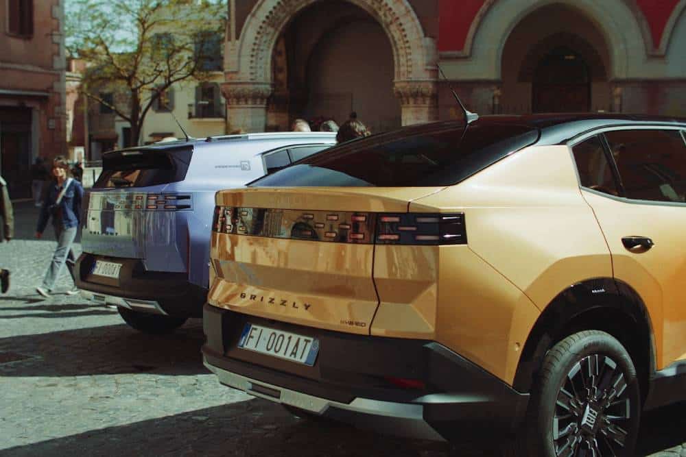 https://cdn.autogreeknews.gr/wp-content/uploads/2026/07/fiat-grizzly-and-grizzly-fastback-1-1.jpg