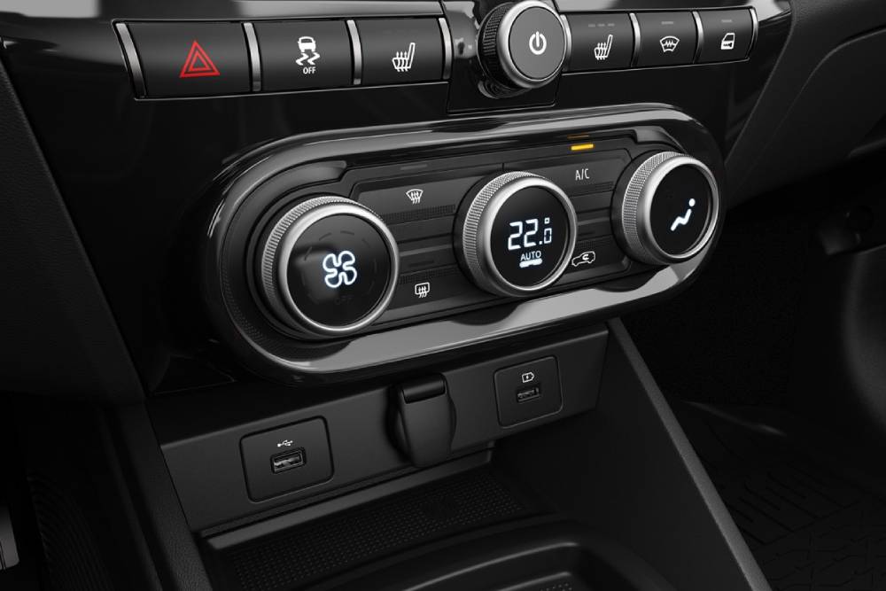 https://cdn.autogreeknews.gr/wp-content/uploads/2026/07/lada-vesta-my26-05.jpg