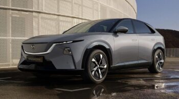 Στην Ελλάδα το εντυπωσιακό νέο Mazda CX-6e
