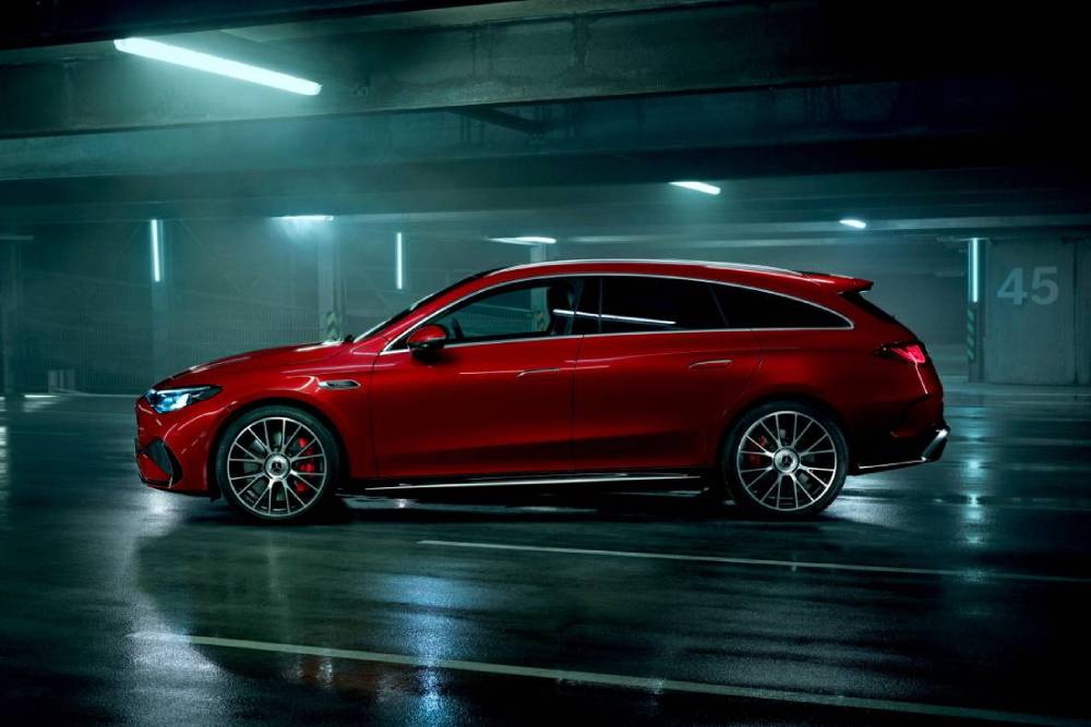 https://cdn.autogreeknews.gr/wp-content/uploads/2026/07/new-mercedes-cla-45-ev-3.jpg