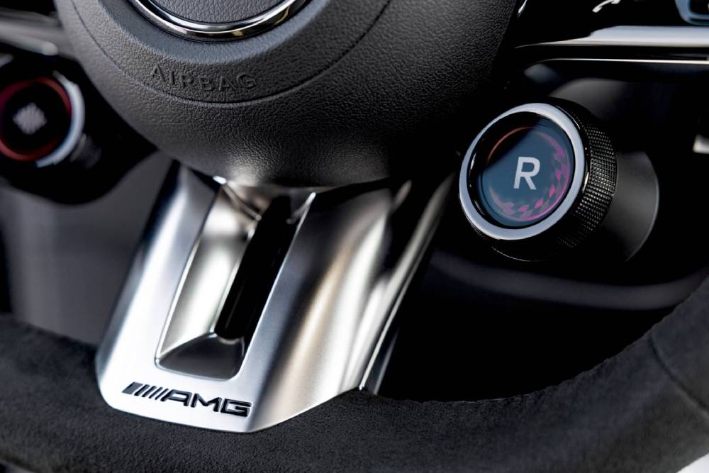 https://cdn.autogreeknews.gr/wp-content/uploads/2026/07/new-mercedes-cla-45-ev-8.jpg