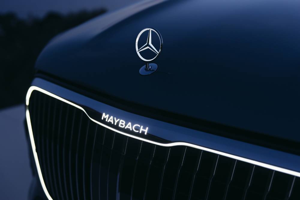 https://cdn.autogreeknews.gr/wp-content/uploads/2026/07/new-mercedes-maybach-gls-680-14.jpg