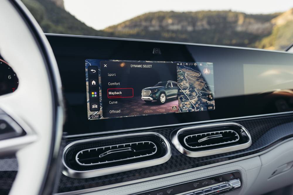 https://cdn.autogreeknews.gr/wp-content/uploads/2026/07/new-mercedes-maybach-gls-680-7.jpg