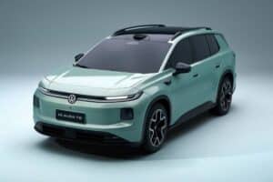 new vw id. aura t6 05