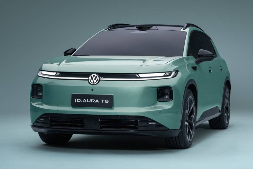 https://cdn.autogreeknews.gr/wp-content/uploads/2026/07/new-vw-id.-aura-t6-06.jpg