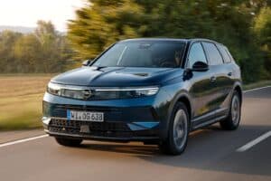 opel-grandland-hybrid-526400