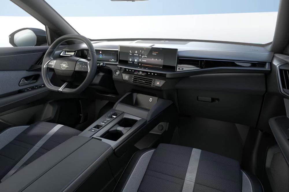 https://cdn.autogreeknews.gr/wp-content/uploads/2026/07/opel-grandland-hybrid-interior.jpg
