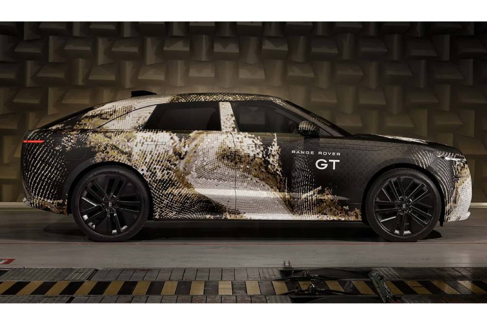 https://cdn.autogreeknews.gr/wp-content/uploads/2026/07/range-rover-gt-le-prime-foto-ufficiali-1.jpg