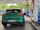 Υβριδικό Renault Clio «ξέχασε» να σταματήσει για βενζίνη