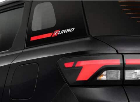 Το πιο προσιτό SUV της Suzuki απέκτησε τούρμπο κινητήρα