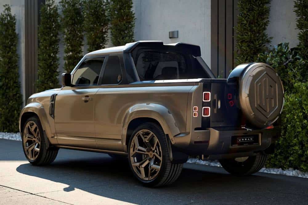 https://cdn.autogreeknews.gr/wp-content/uploads/2026/07/urban-automotive-defender-pickup-08.jpg