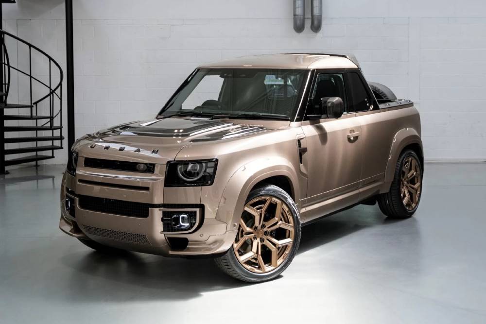 https://cdn.autogreeknews.gr/wp-content/uploads/2026/07/urban-automotive-defender-pickup-10.jpg