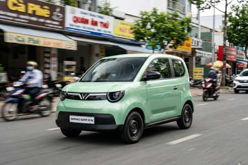 https://cdn.autogreeknews.gr/wp-content/uploads/2026/07/vinfast-vf2.jpg