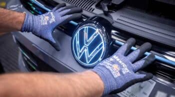Η VW ετοιμάζει ξεσκαρτάρισμα για να αυξήσει τα κέρδη