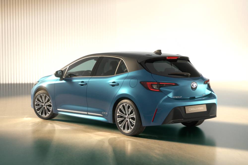 https://cdn.autogreeknews.gr/wp-content/uploads/2026/08/1920_toy_corolla_60th_2026_hub_dig_1x1_s05_hatchback.jpg
