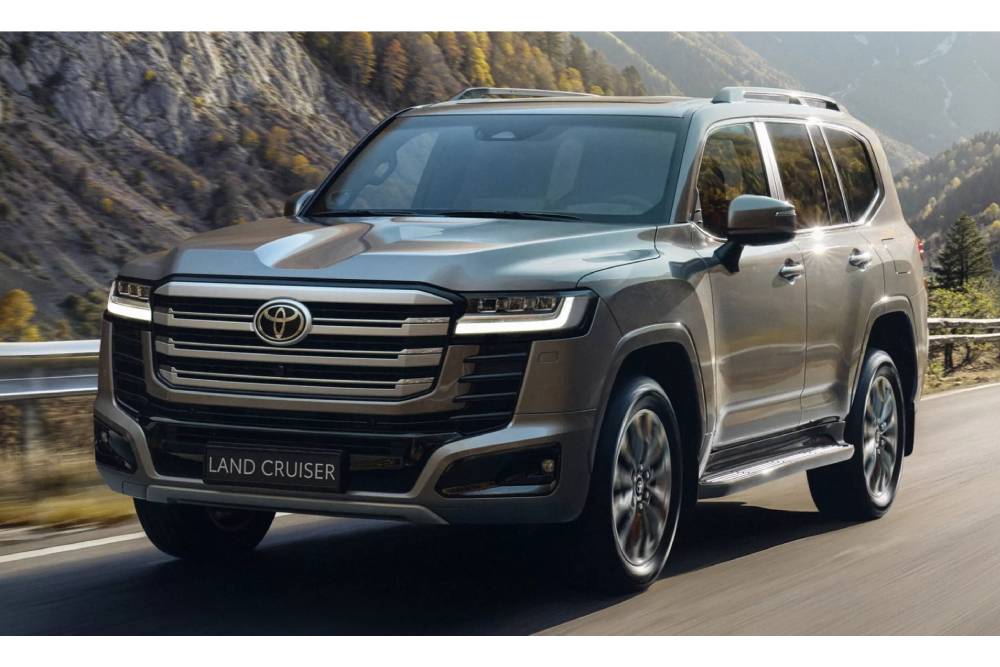 https://cdn.autogreeknews.gr/wp-content/uploads/2026/08/2026-Toyota-Land-Cruiser-300-Hybrid-5-copy-2048x11-1.jpg
