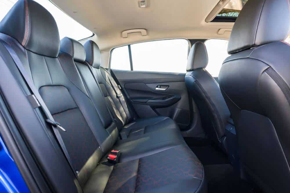 https://cdn.autogreeknews.gr/wp-content/uploads/2026/08/2027-Nissan-Sentra-818-17-2048x1366-1.jpg