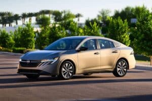 2027-Nissan-Sentra-818-8-2048×1366
