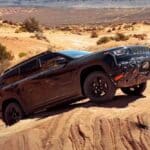 2027 jeep cherokee trailhawk 02