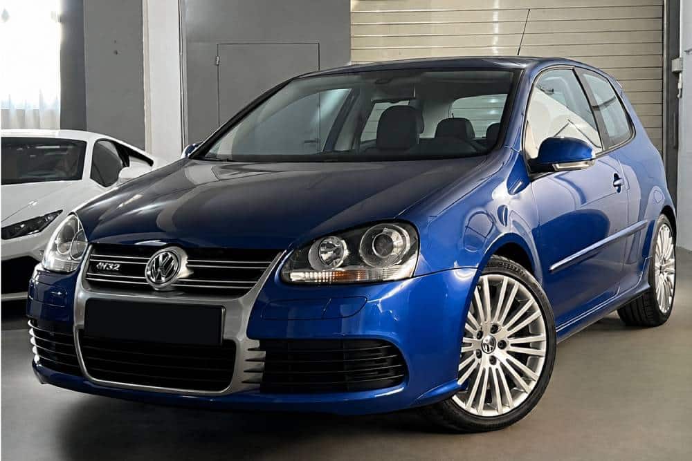 https://cdn.autogreeknews.gr/wp-content/uploads/2026/08/4600-km-vw-golf-r32-for-sale-12-1.jpg