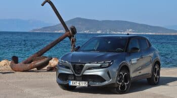 Πήρε τα... κάτω της η τιμή της Alfa Romeo Junior Ibrida
